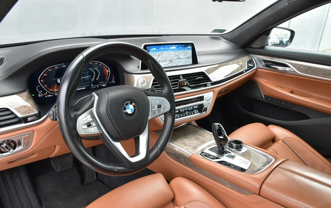 BMW Seria 7 cena 319900 przebieg: 96200, rok produkcji 2020 z Imielin małe 121